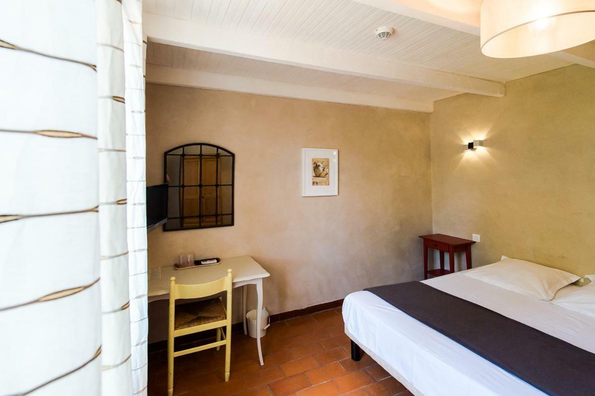 Auberge Les Hautes Prairies Lourmarin Exterior foto
